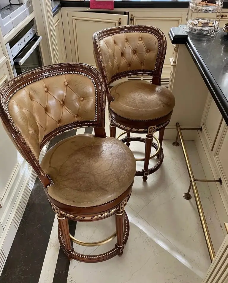 Bar stool before restoration